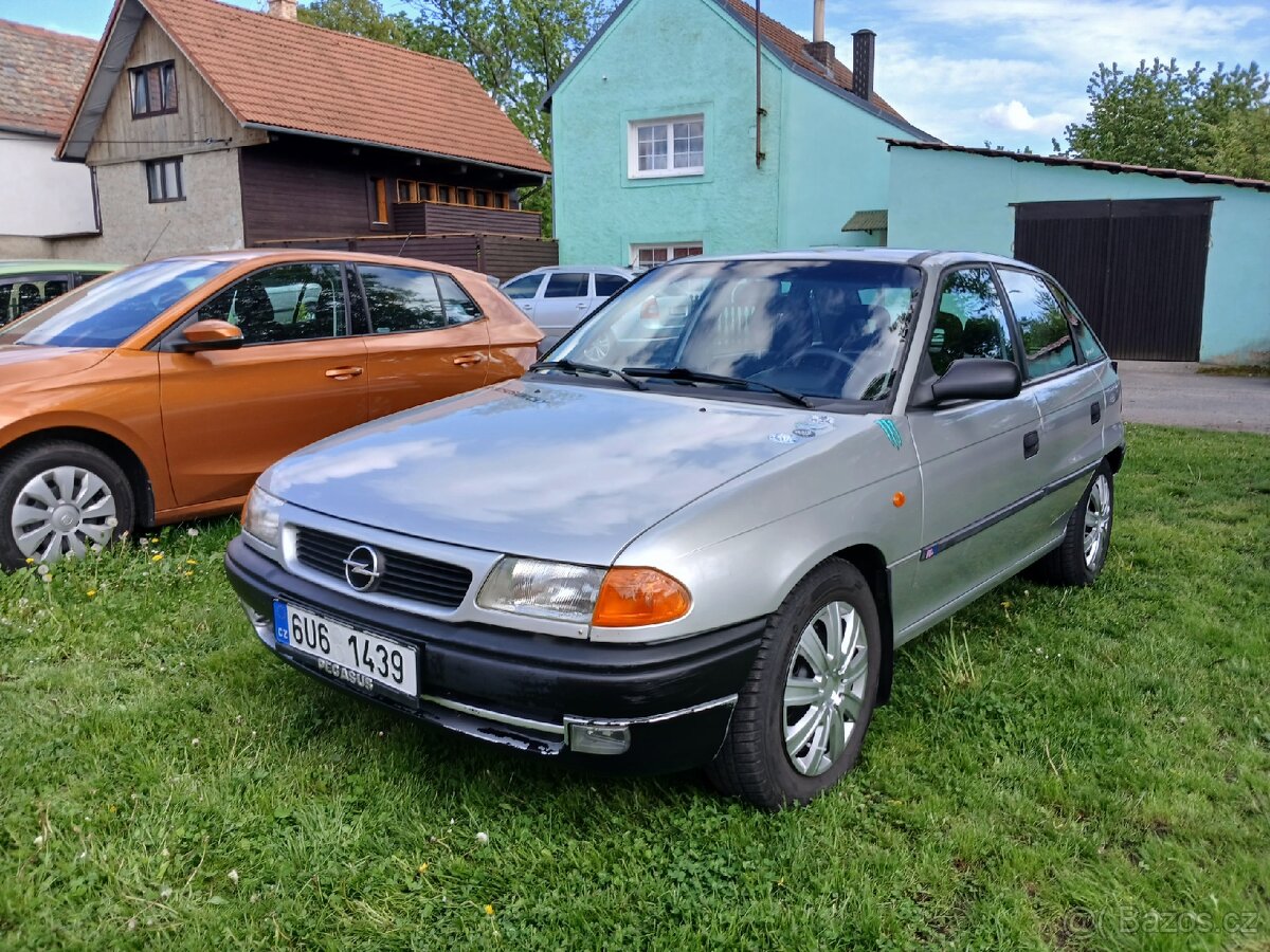 Opel Astra F