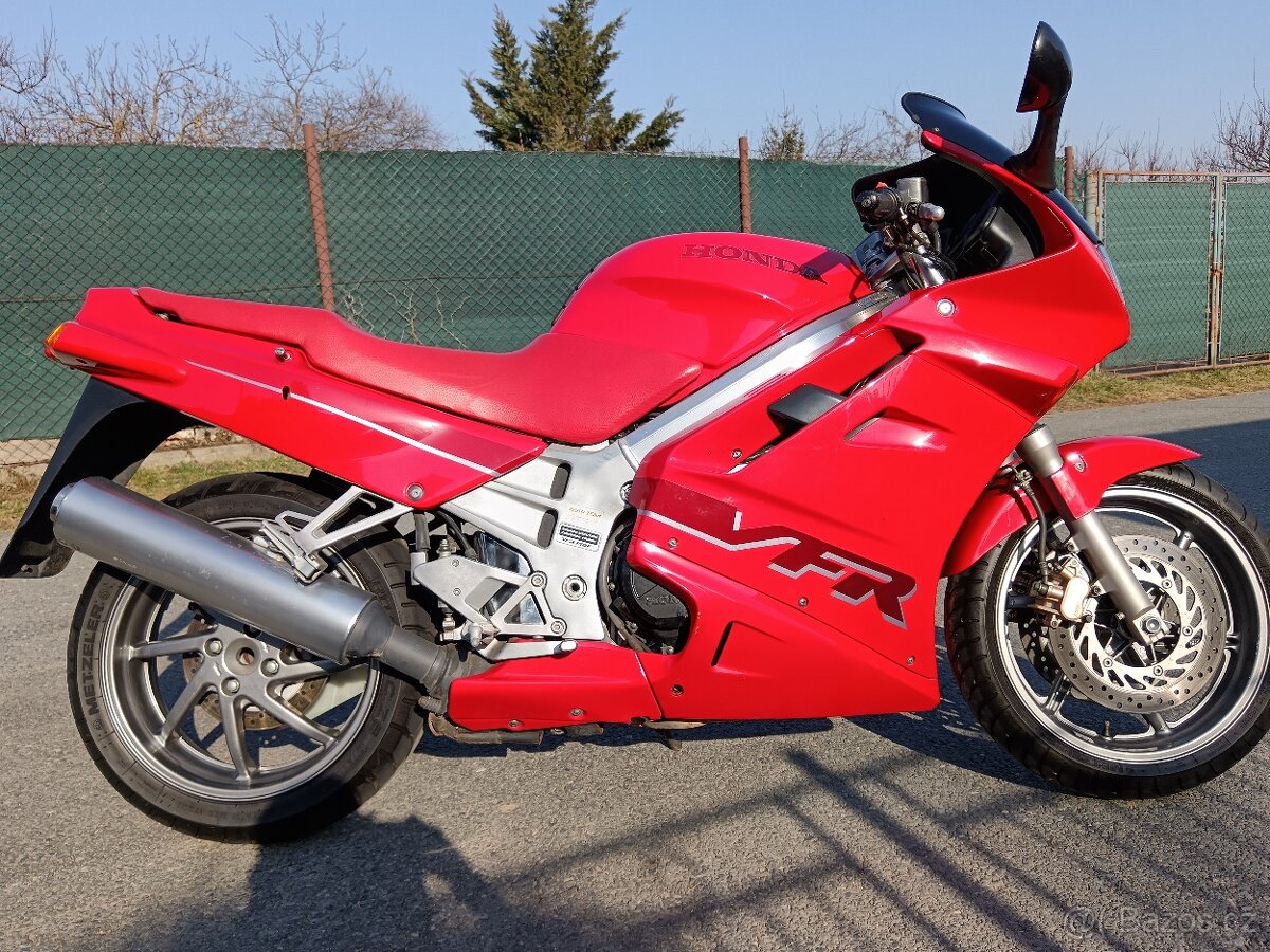 Honda VFR 750