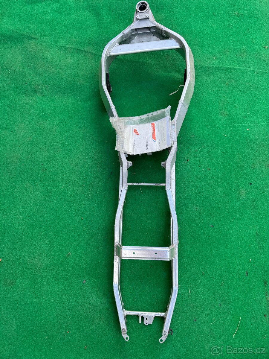 Rám a doklady HONDA 929 sc44