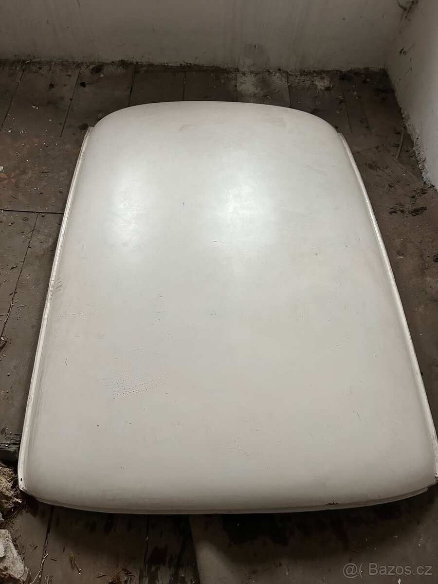 Laminátová střecha Škoda 100
