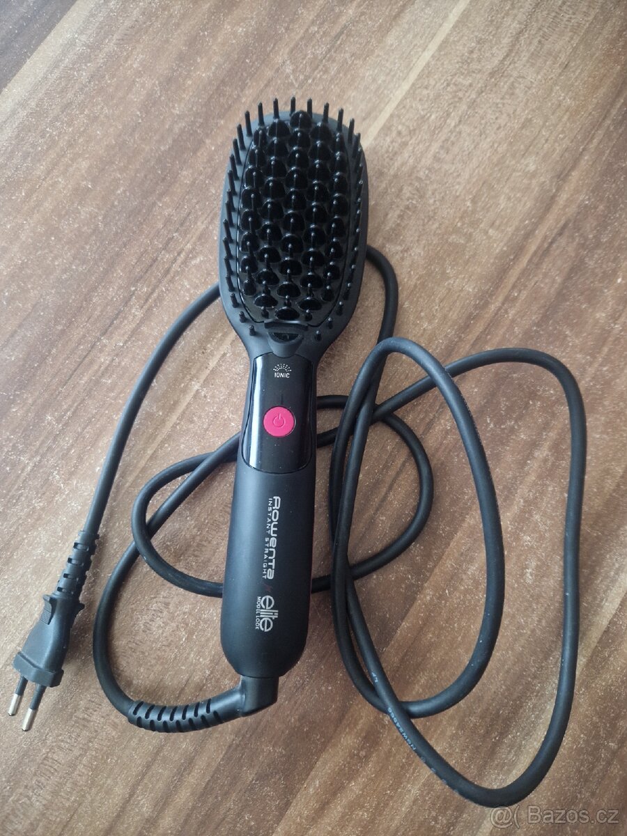 Narovnávací kartáč Rowenta CF5712
