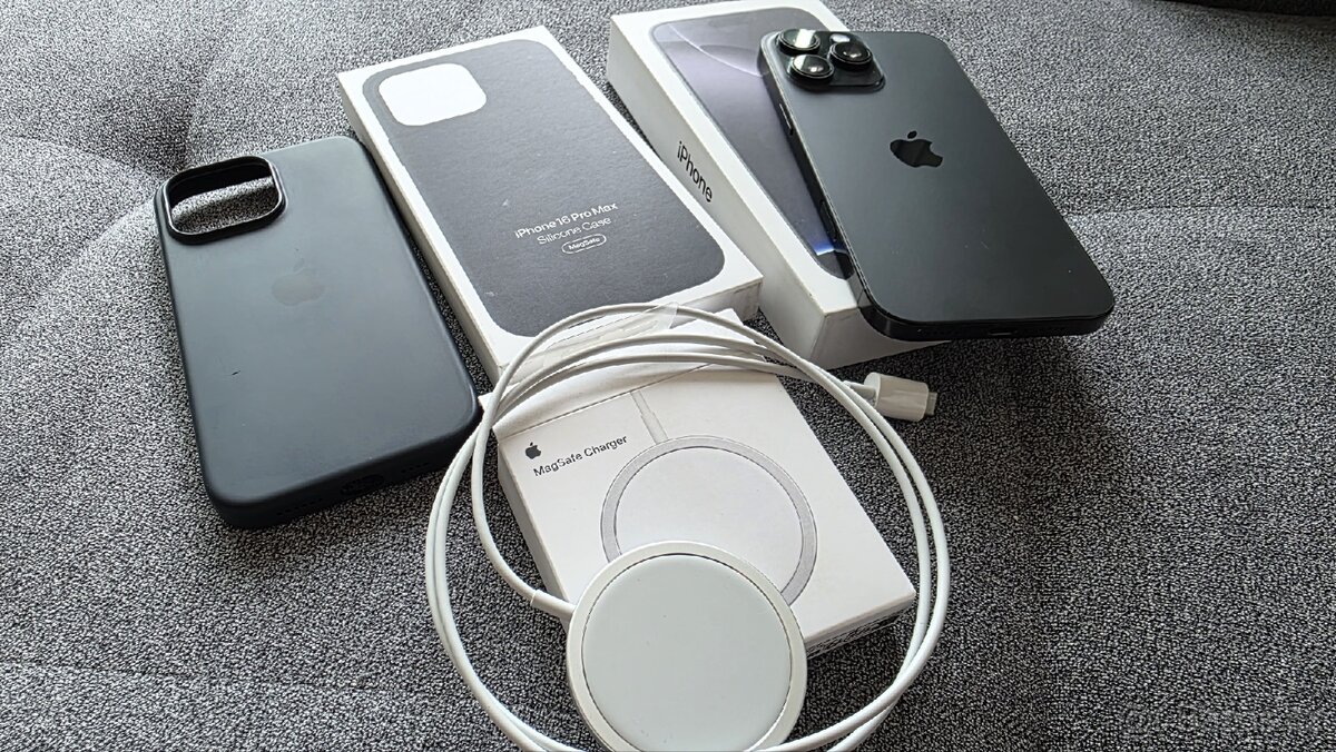 Originální Apple MagSafe bezdrátová nabíječka