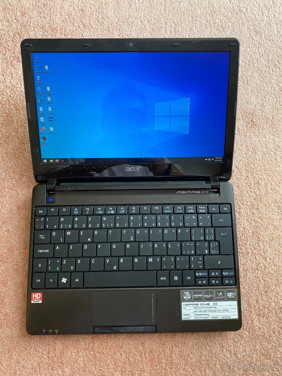 12 palcovy notebook Acer aspire one 722