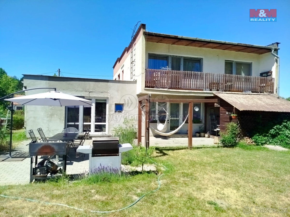Prodej rodinného domu 6+1, 200 m², Lichnov