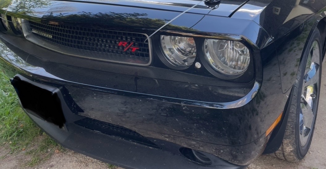 Dodge Challenger originál přední světla