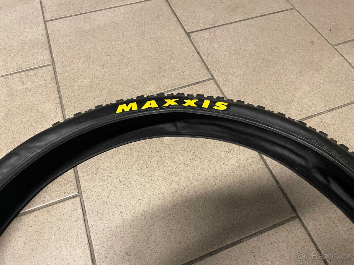 Plášť Maxxis Ardent 27,5x2,25 TR - kevlar