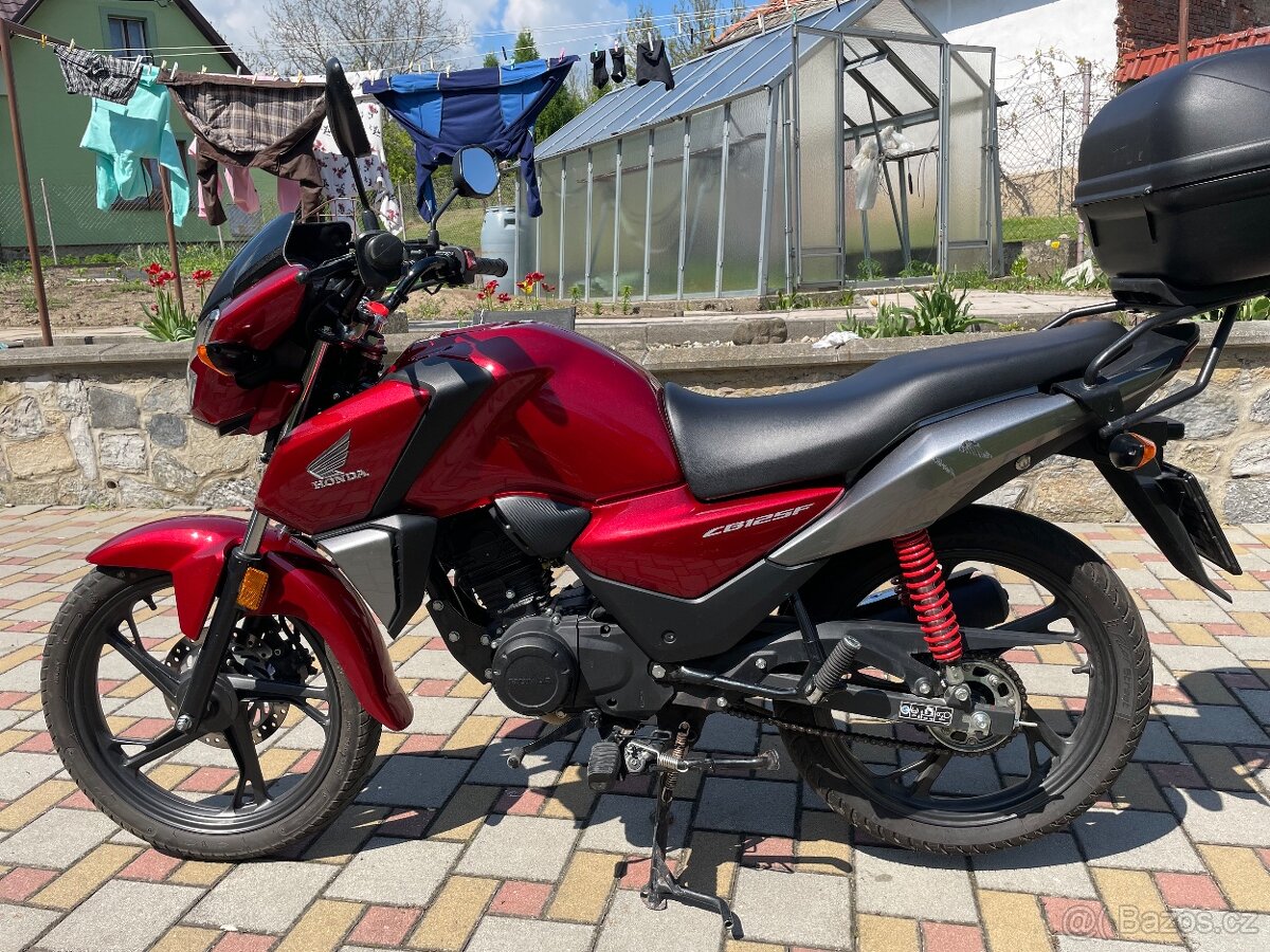 Honda cb125f