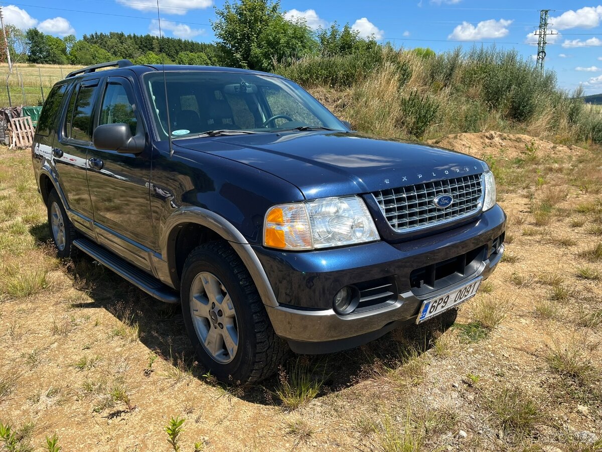 Ford Explorer 4.0 V6 4x4 (AWD) + LPG, 7míst, tažné, šíbr