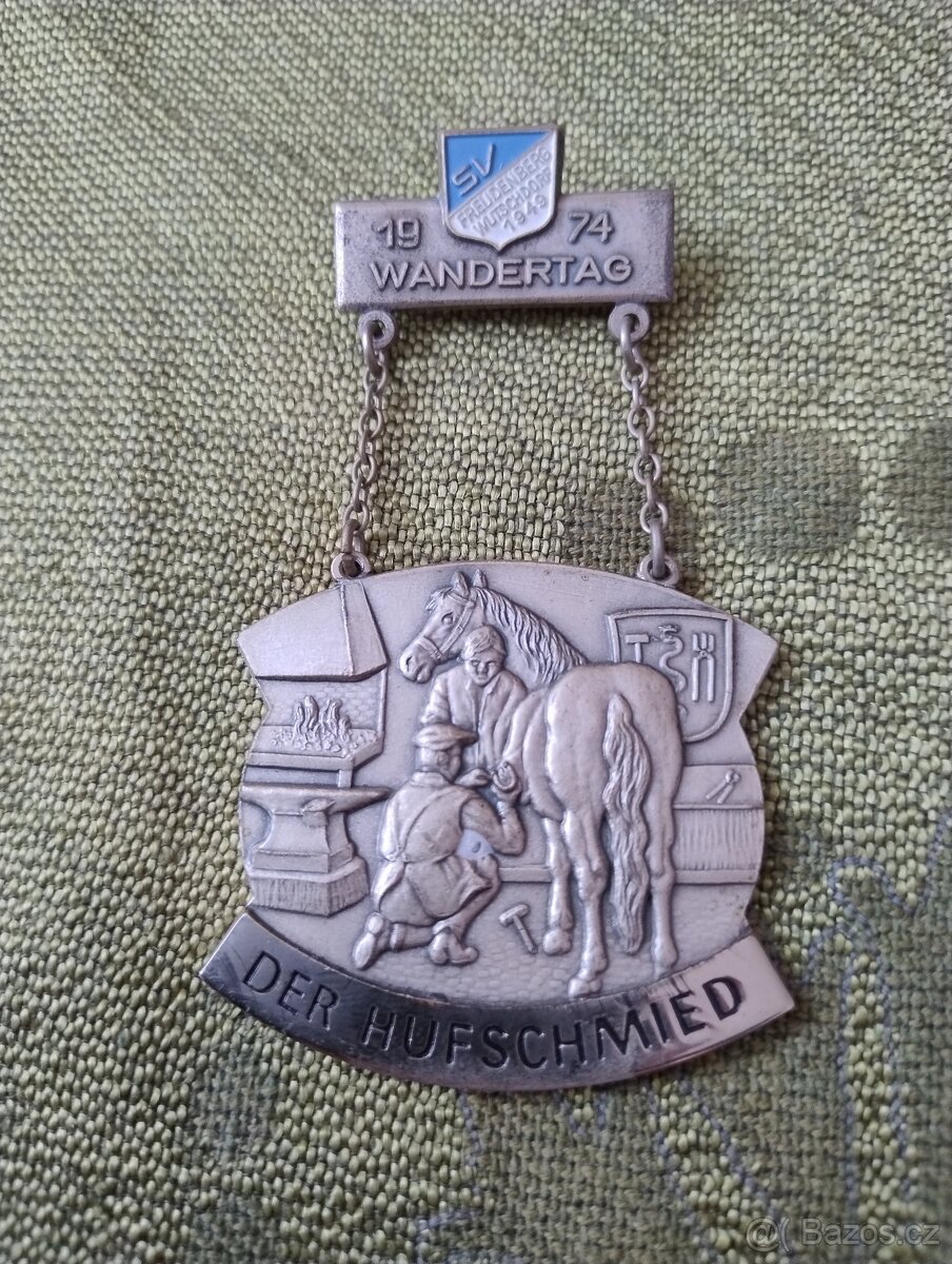 NĚMECKÉ TURISTICKÉ ODZNAKY/ŘÁDY/MEDAILE/PLAKETY
