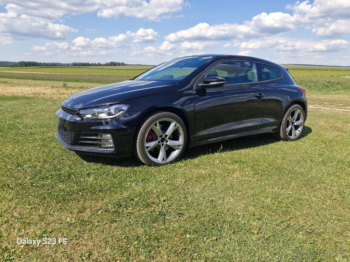 Vw scirocco 2.0 tsi 162 kw r.v 2015