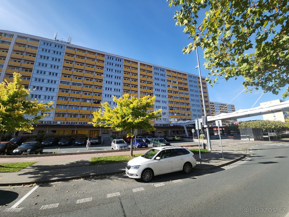 Prodej bytu 3+1, 98 m², E. Beneše, Hradec Králové