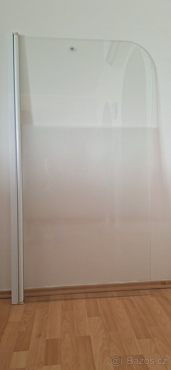 Prodám vanovou zástěnu