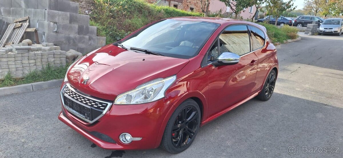 Peugeot 208 GTI 1,6i 147kw
