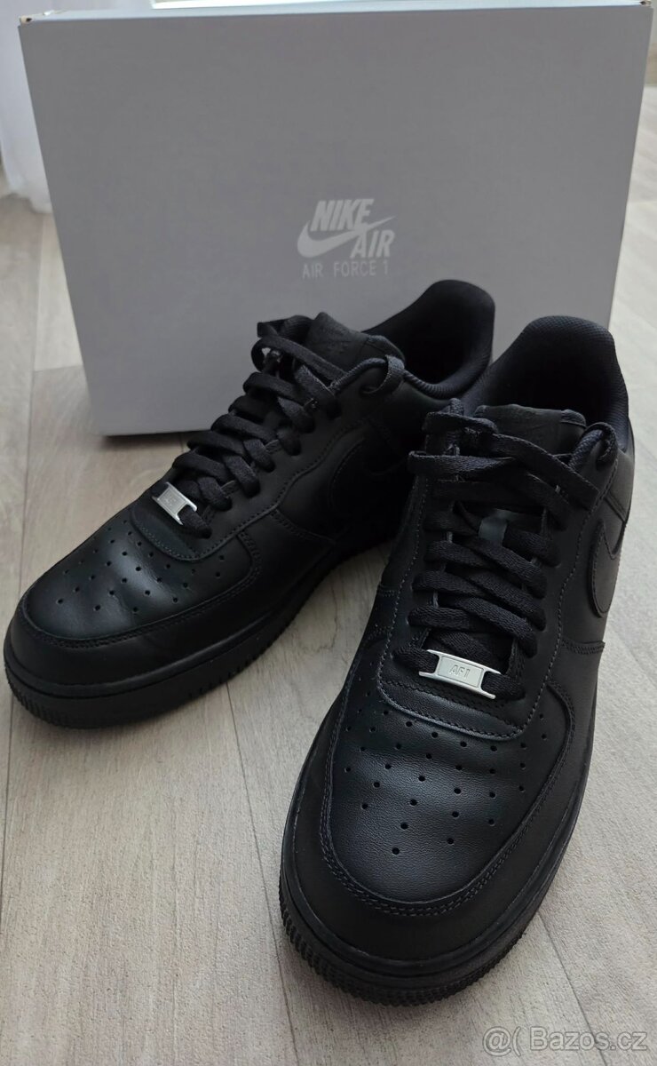 Nike Air Force 1 Leather Black