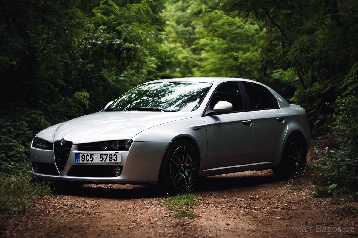 Alfa Romeo 159