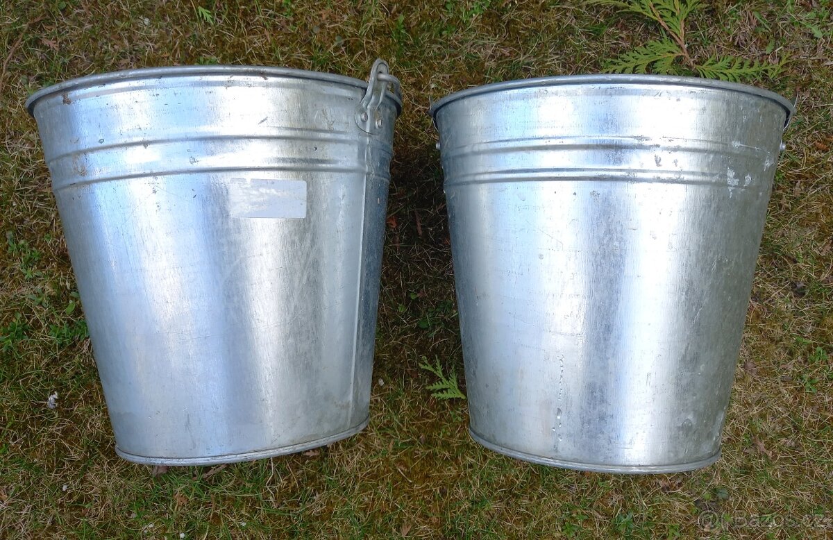 Pozinkované vědro 10l