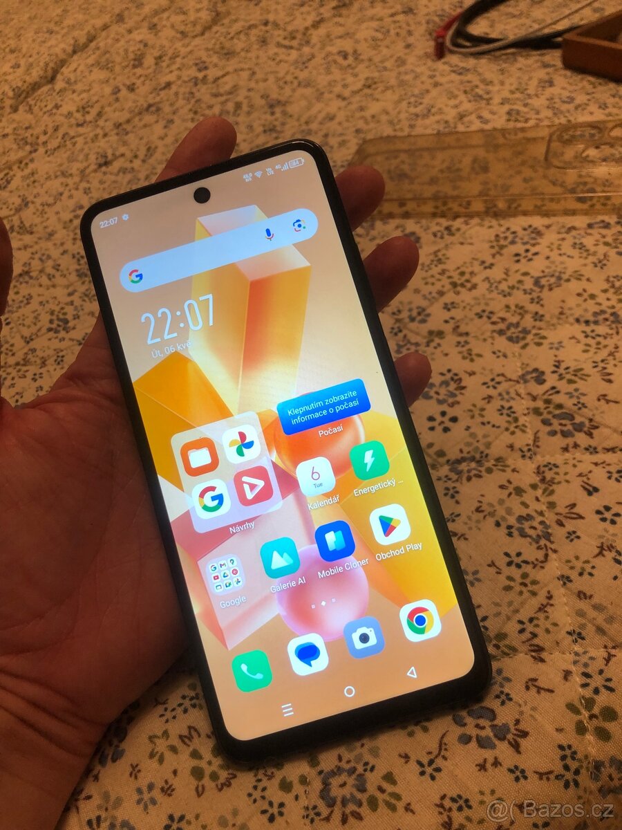 Mobilni telefon INFINIX HOT 40i