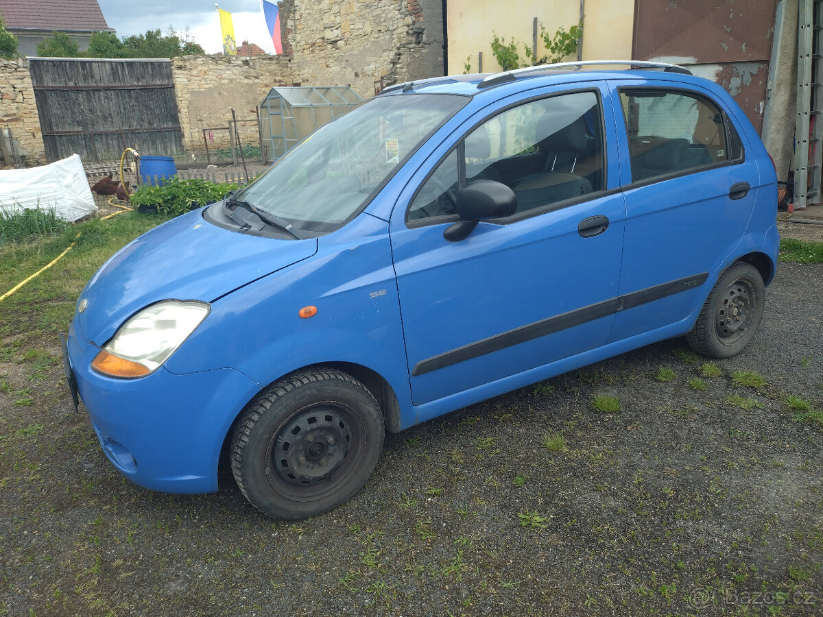 Chevrolet Spark 1.0 benzín