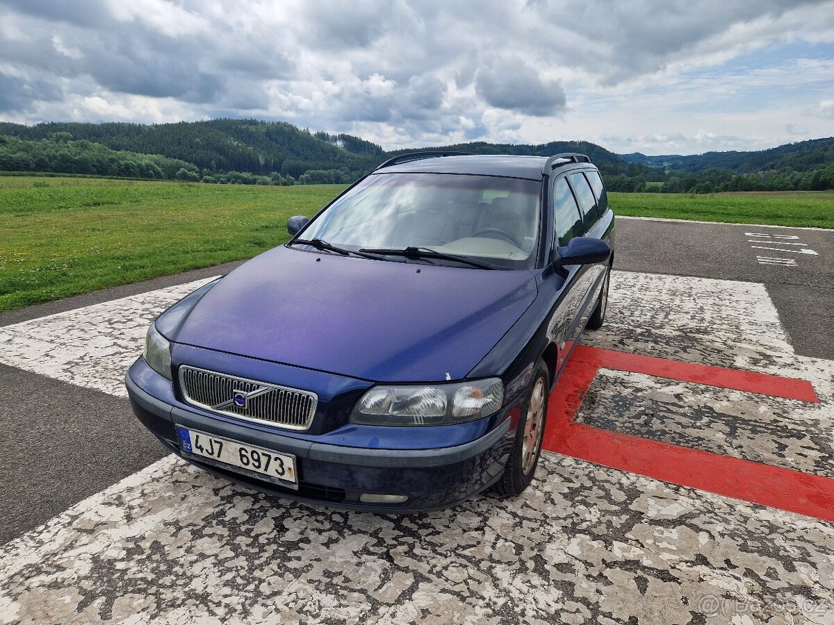 Volvo v70 2.5 tdi 103kw 2000