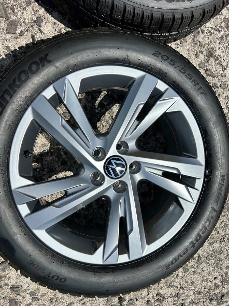 VW Taigo ,VW T-Cross, ,Škoda Kamiq, 205/55/17 zimní sada