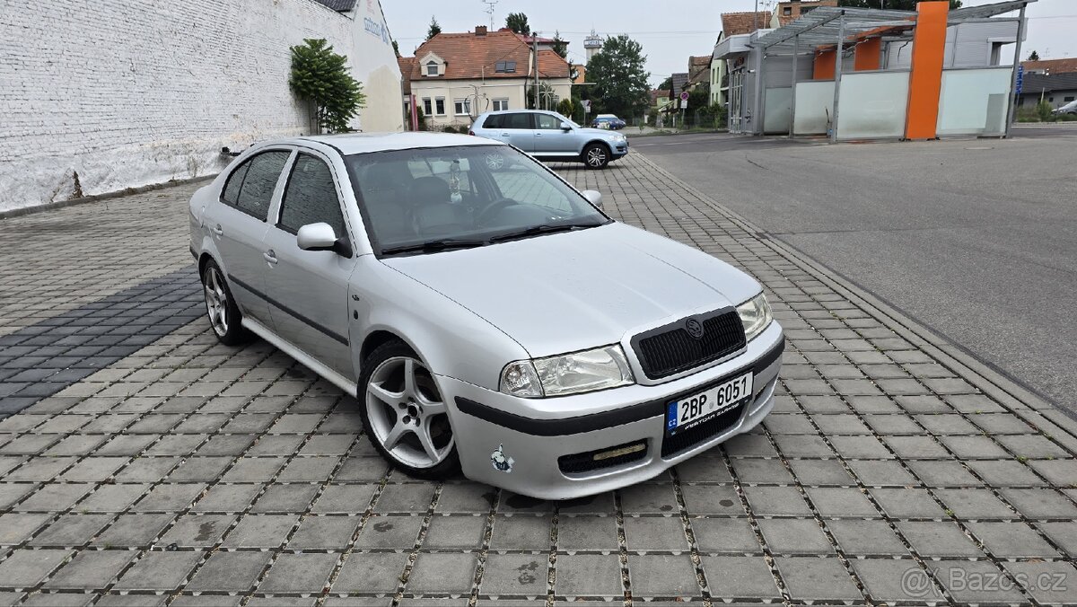 Škoda Octavia 1