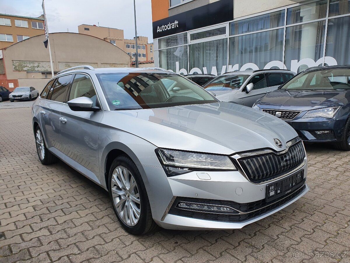 Škoda Superb 3 iV Combi 1.4TSI 160kW - záruka Autodraft -