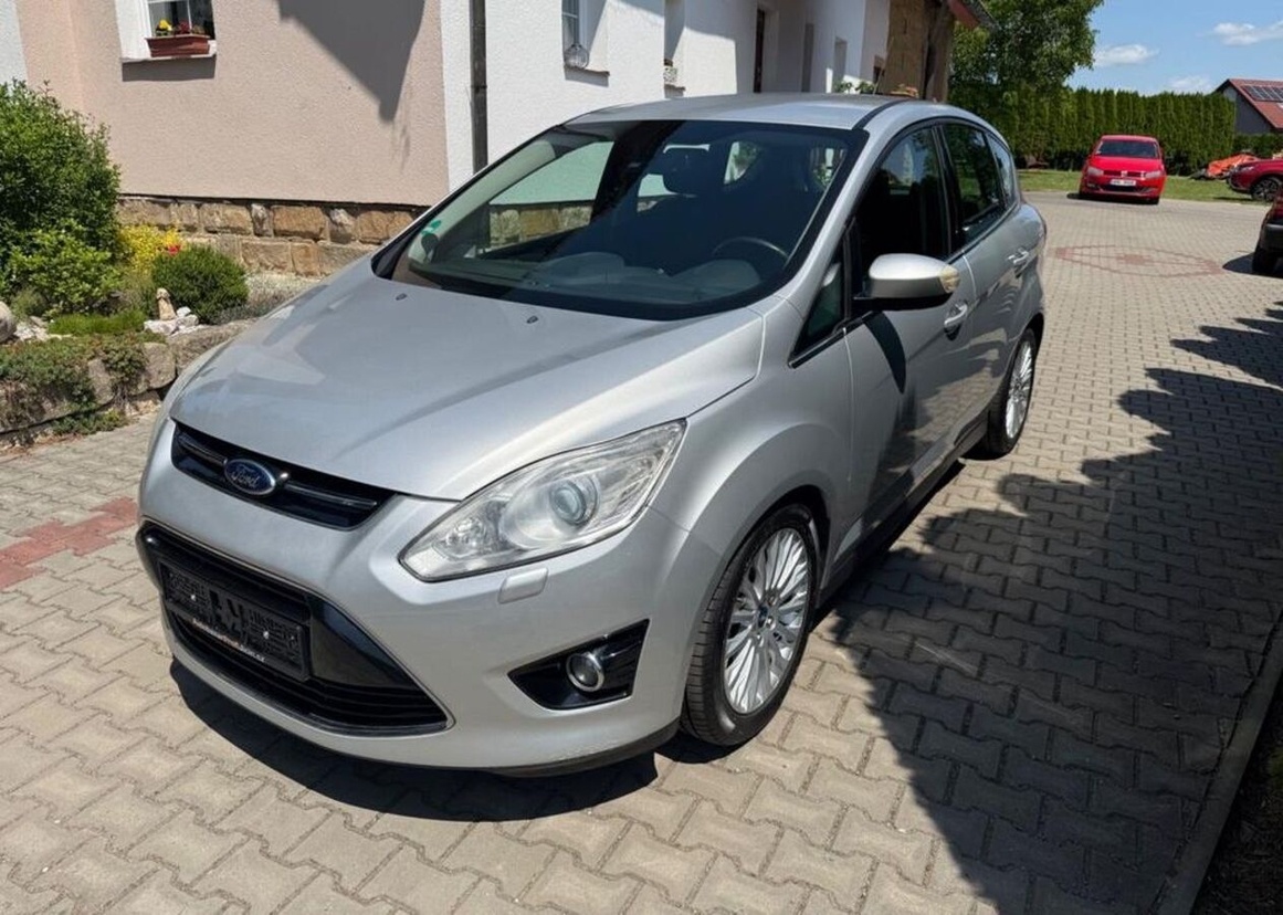 Ford C-MAX 1,6i Top stav pravidel.servis benzín