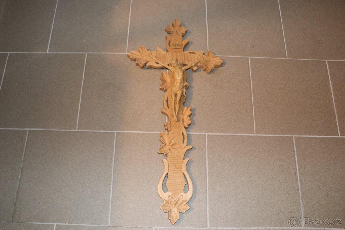 Domácí oltář  KRUCIFIX  Kristus     (525R)
