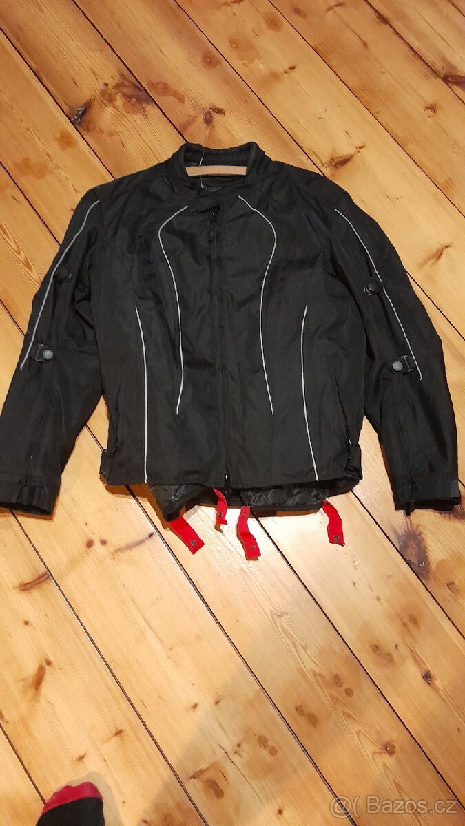 Dámské oblečení na moto+přilba