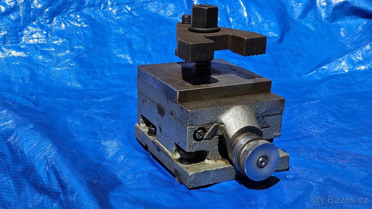 Zadní nožová hlava na SV 18