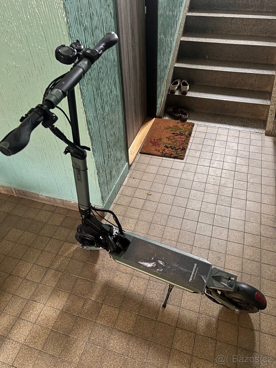 Elektrokolobezka Vsett8+