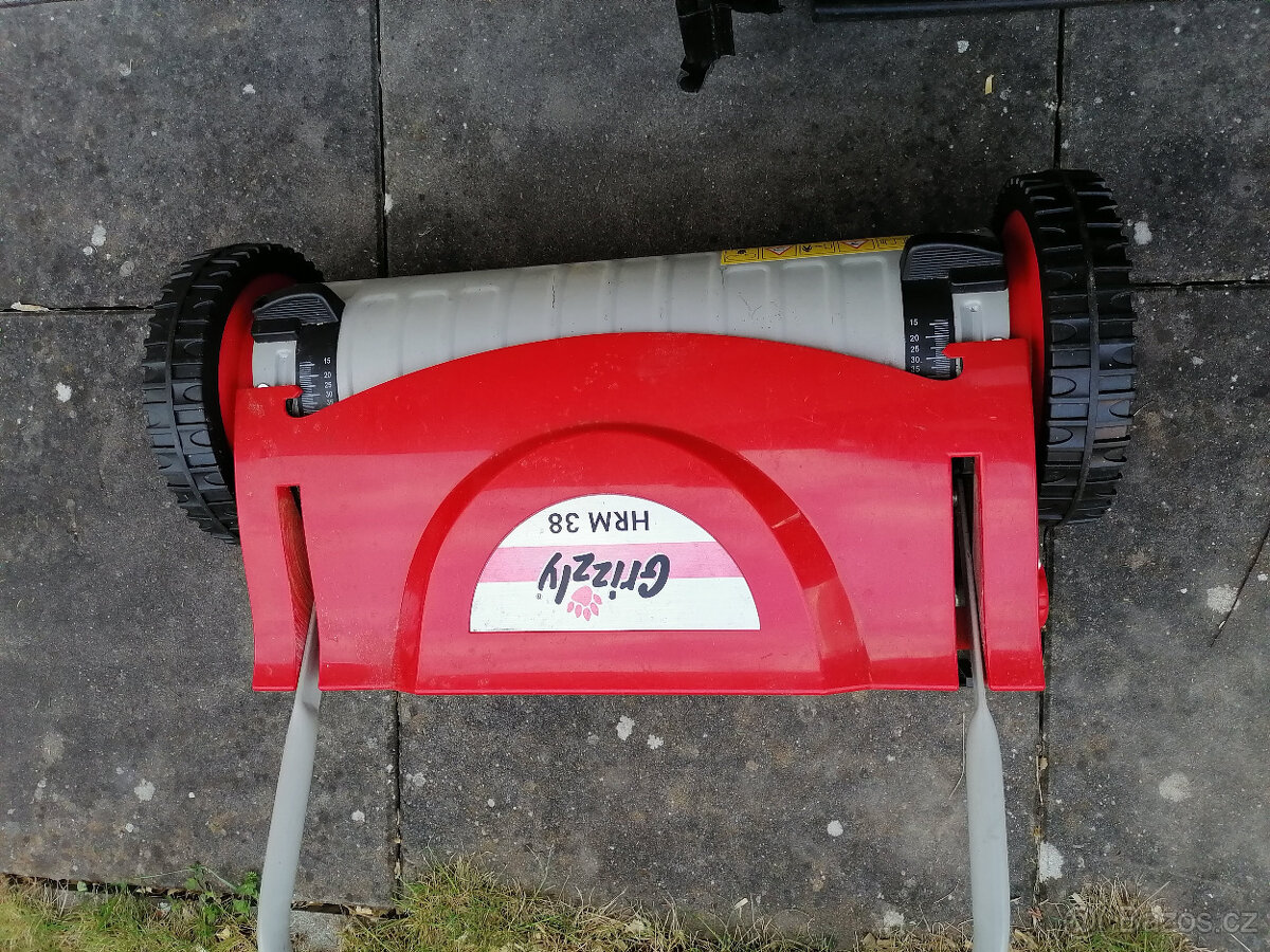 Vřetenová sekačka GRIZZLY HRM 38