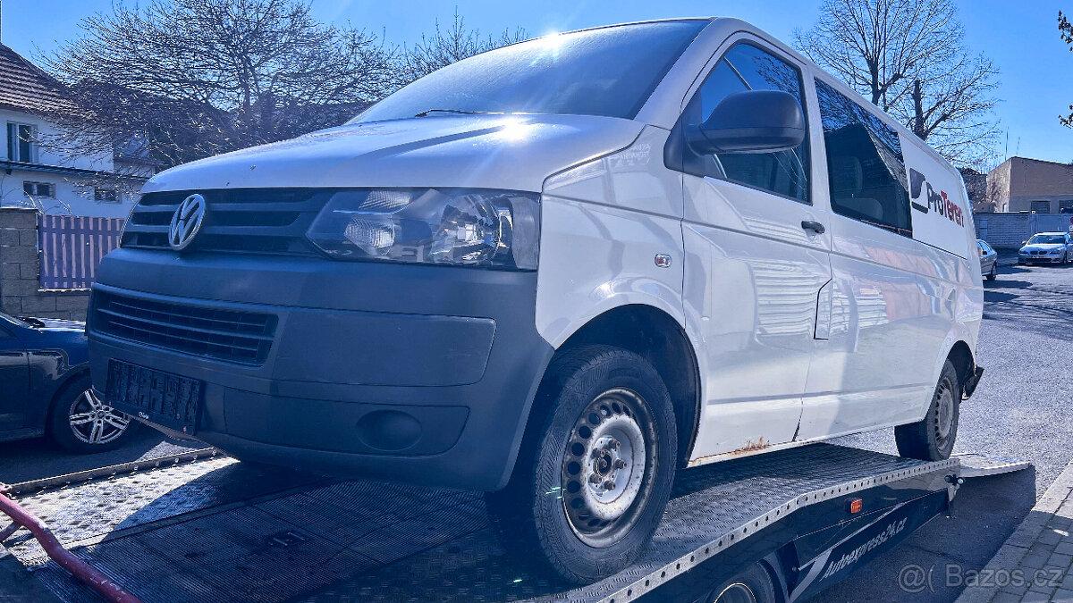 Vůz na díly VW Transporter T5 7H FL kombi 2010 CAAC KUP LB9A