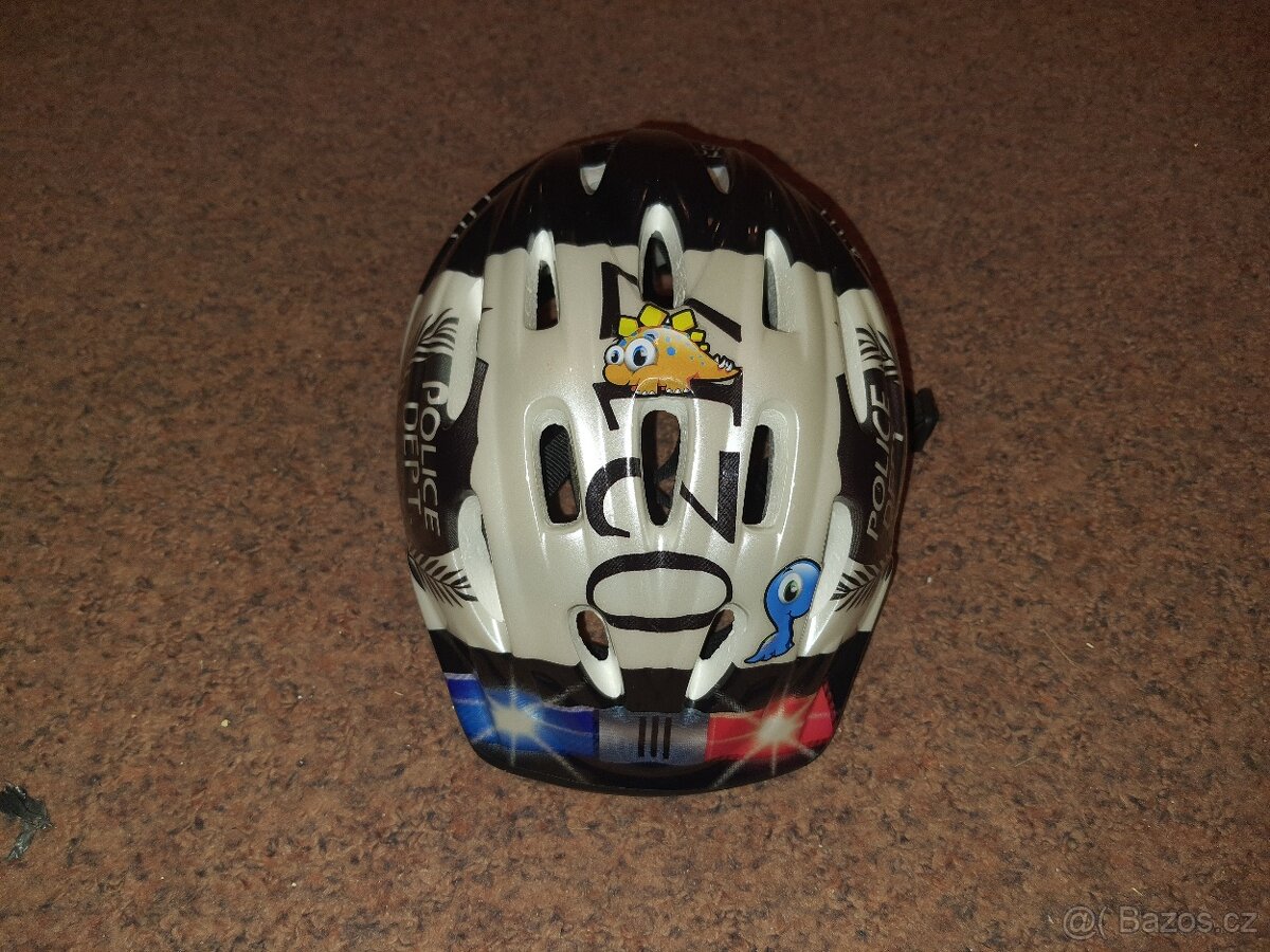 Dětská cyklistická helma