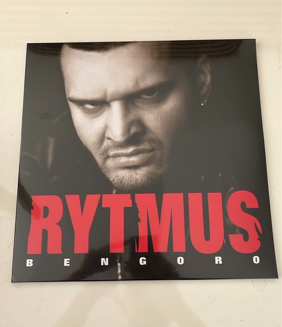 Rozpredám zbierku CD, LP...