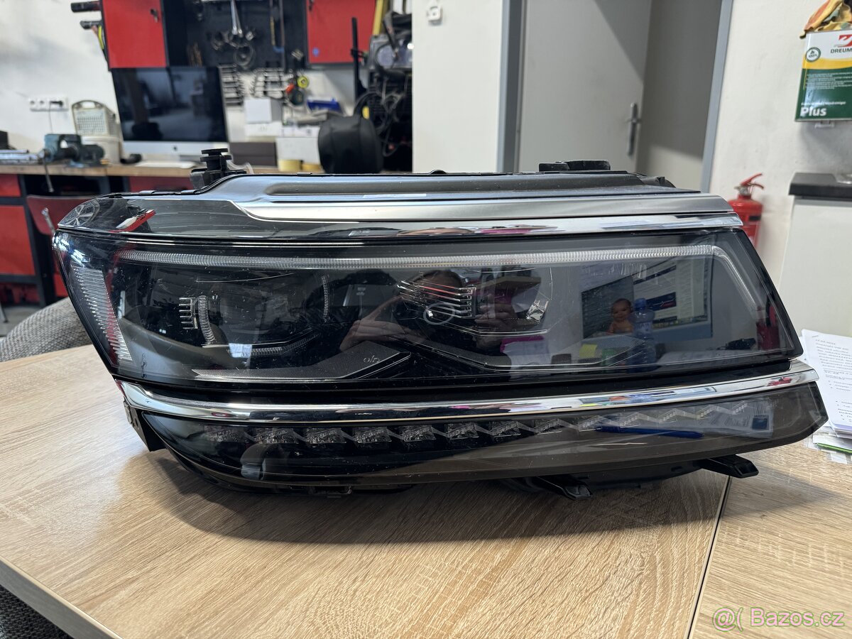 Světlo volkswagen Tiguan