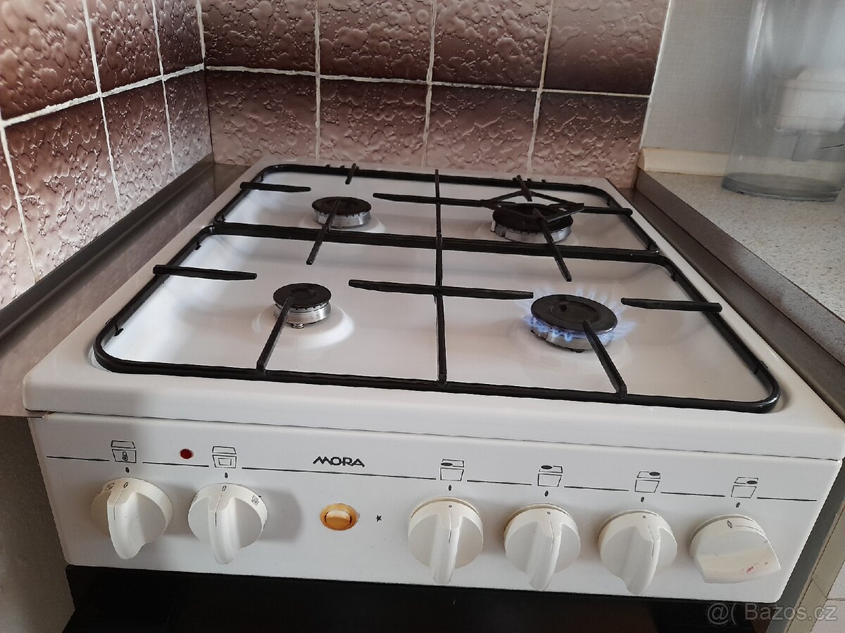 Plynový sporák