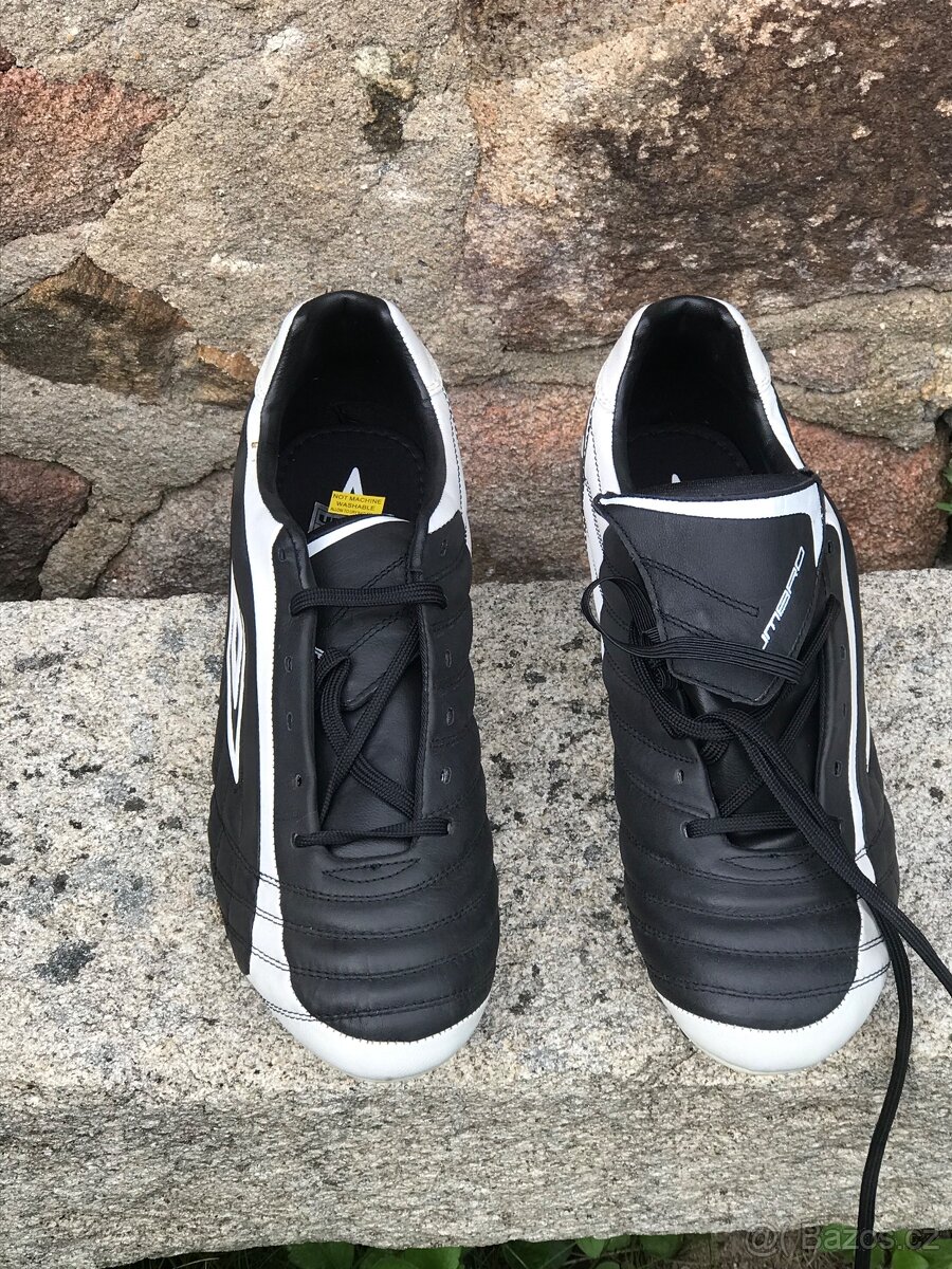 Kopačky Umbro 44. 7