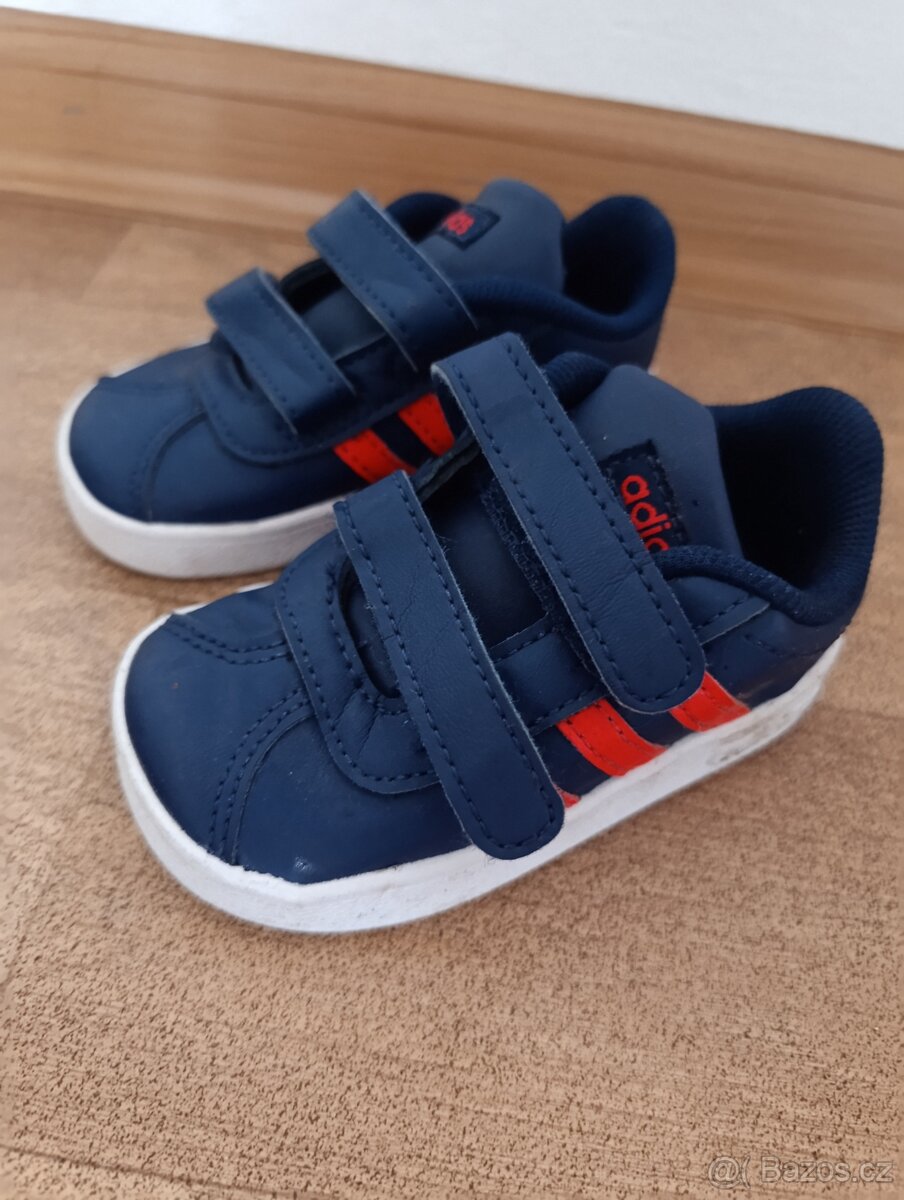Dětské boty Adidas, velikost 20