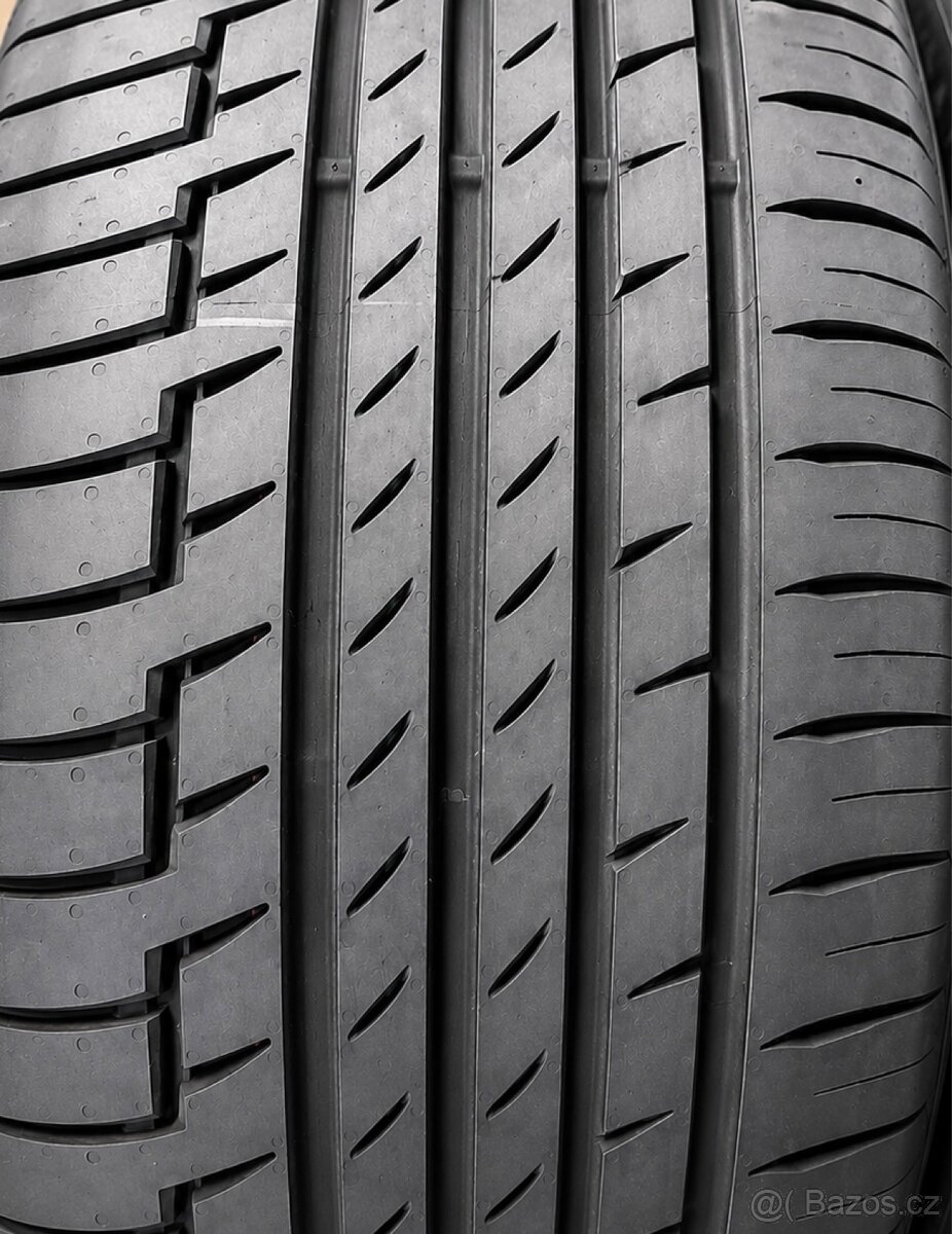 285/45/21 Continental Runflat