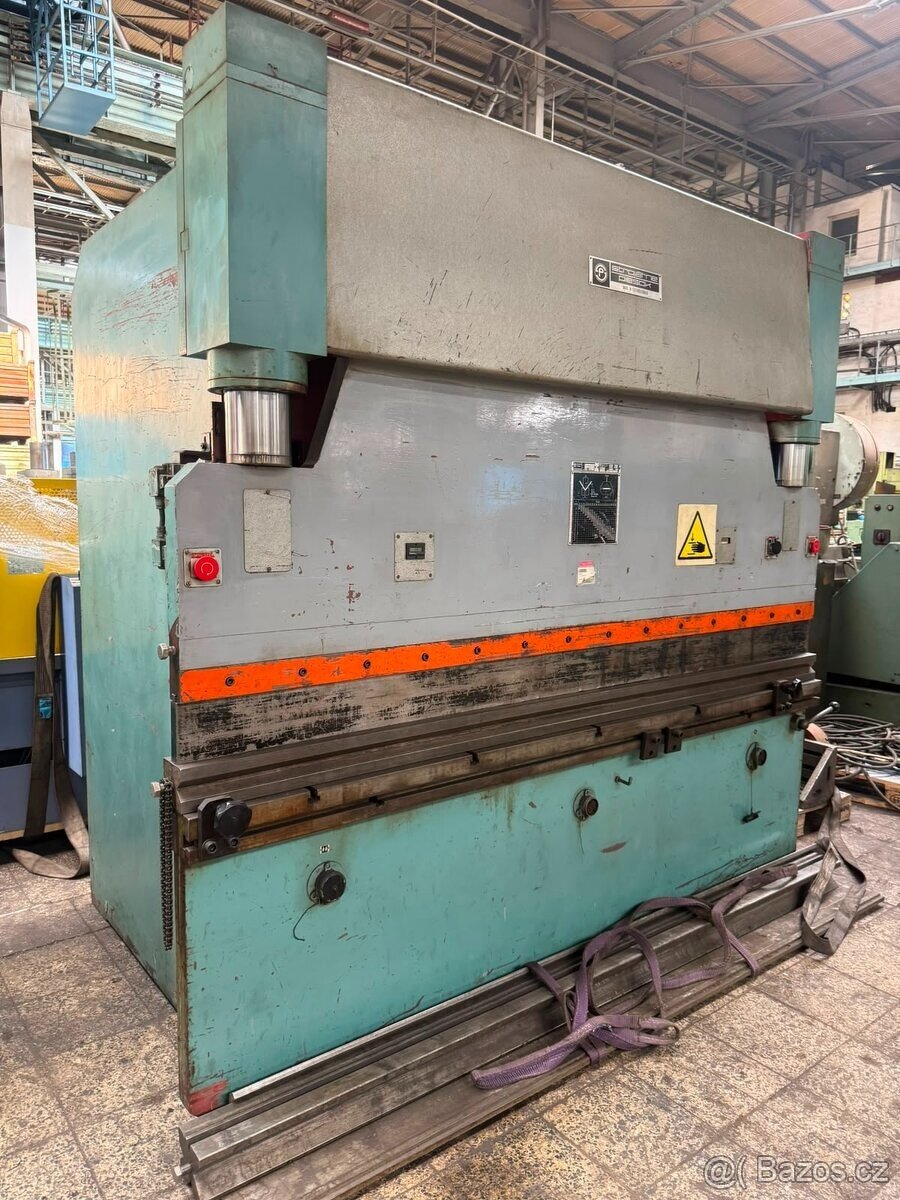 Ohraňovací lis CTO 80/2500