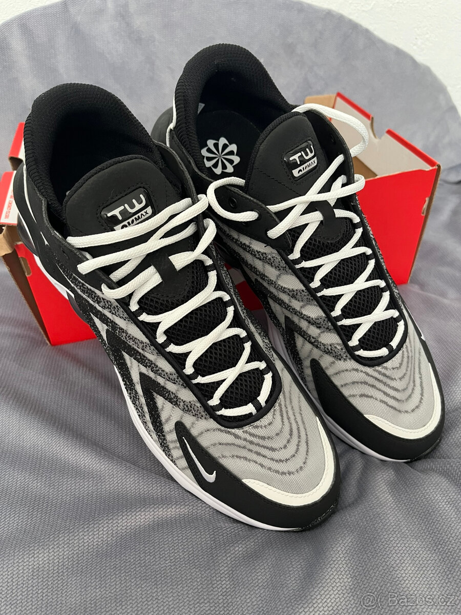 Nike Air Max TW