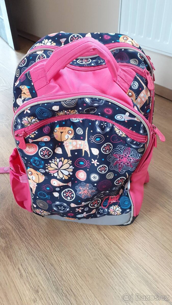 Aktovka / školní batoh Topgal pro holčičku