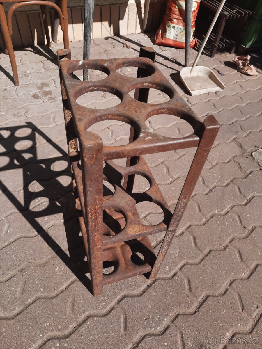 Rám na munici z německé techniky