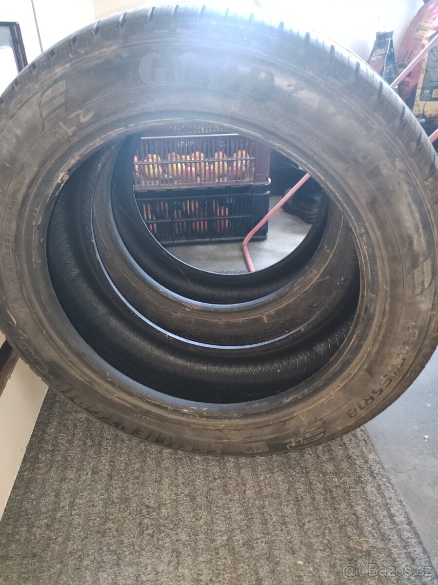 Good Year, letní SUV, 225/55 R18 2ks