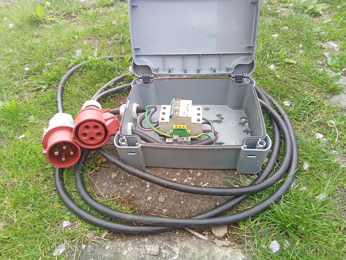 Prodlužovací kabel