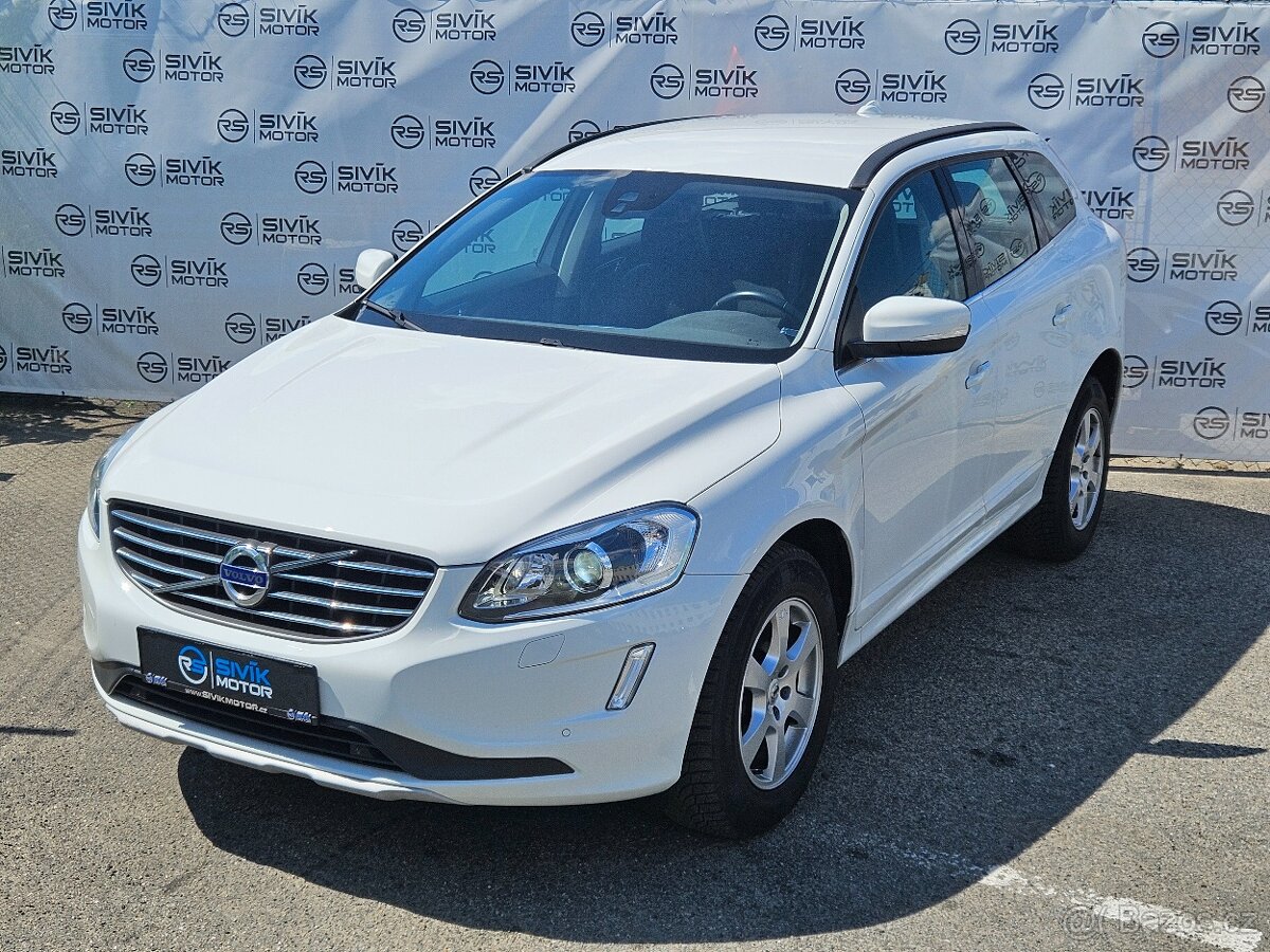 Volvo XC60 D4 140 kW AWD Momentum XENON TAŽNÉ 2017