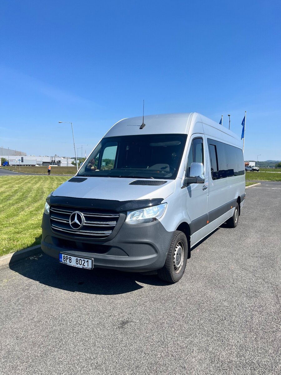 Mercedes Benz Sprinter 907