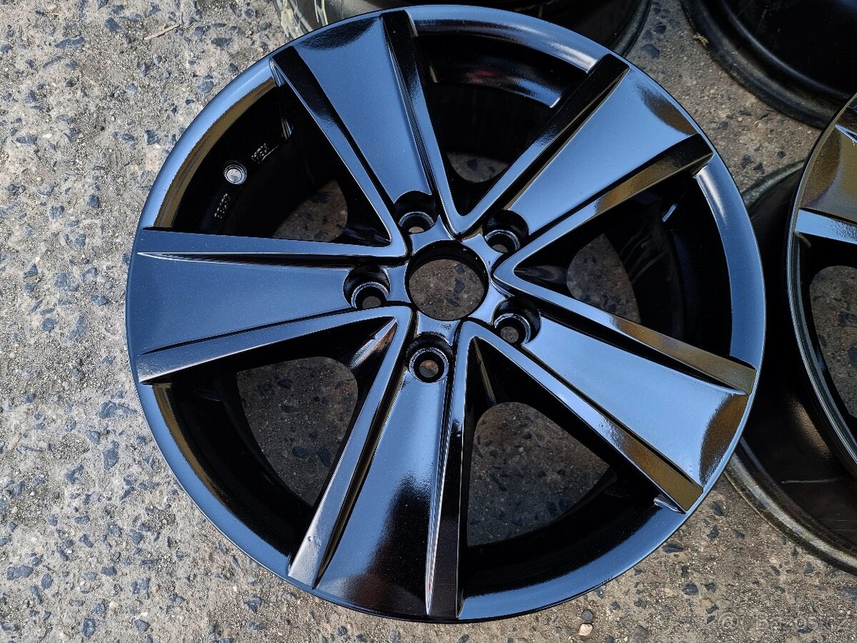 Použité alukola 7J17 5X120 Volkswagen T5 6 Amarok