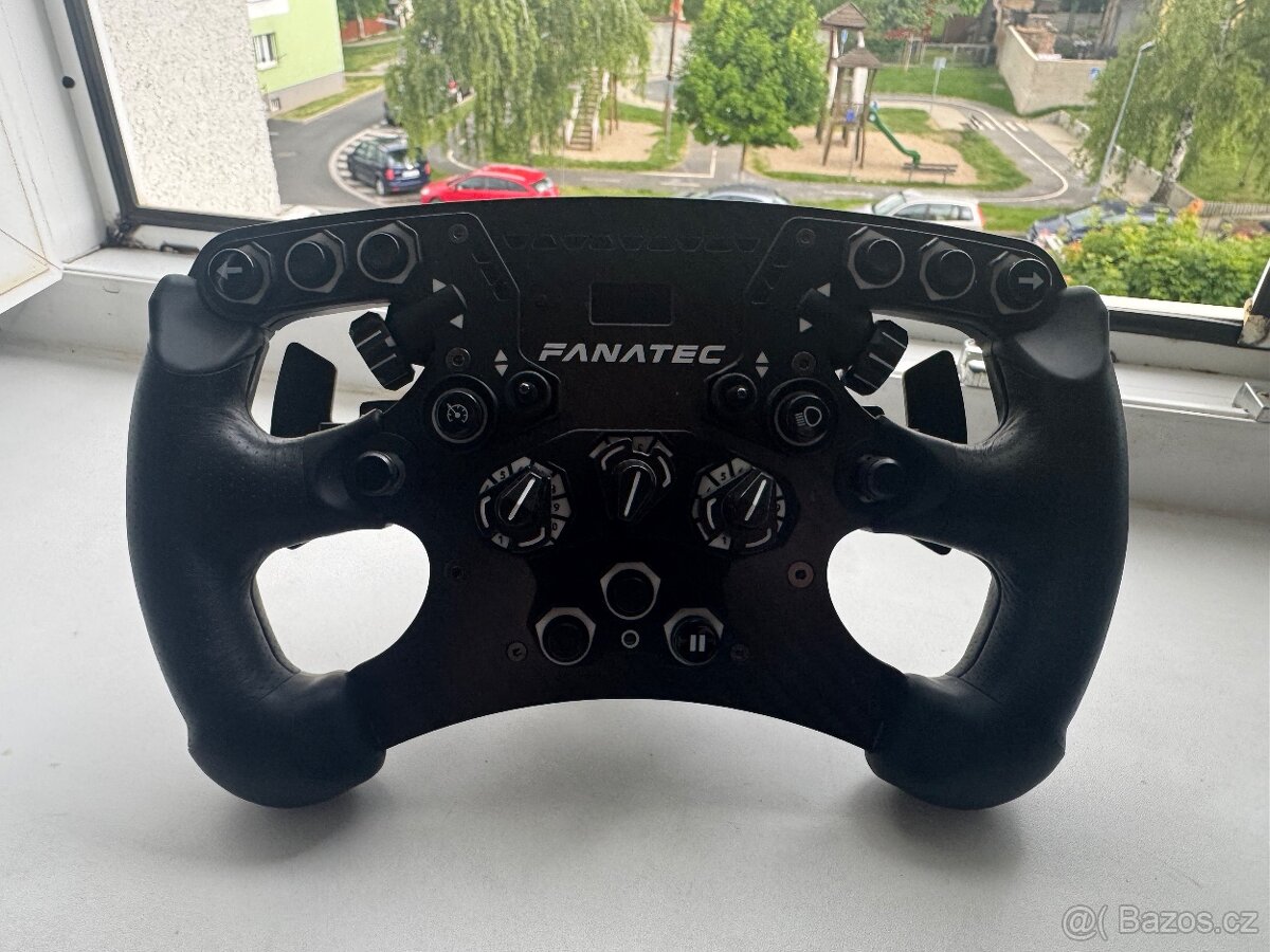 CLUBSPORT STEERING WHEEL FORMULA V2